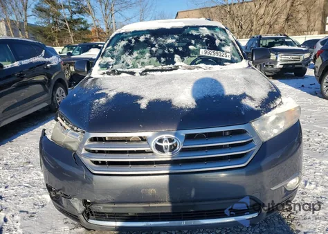 2012 Toyota Highlander Base из США, поврежденный, VIN 5TDBK3EH2CS127952